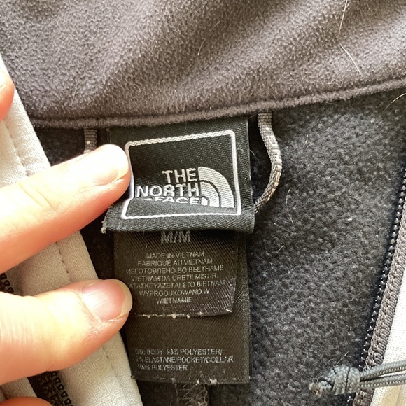 North Face jacket - Picture 3 of 4